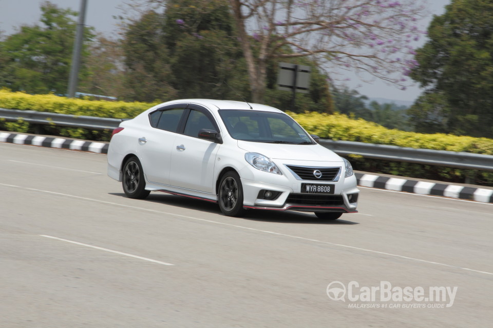 Nissan Almera N17 (2012) Exterior