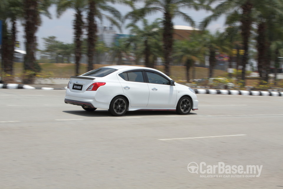 Nissan Almera N17 (2012) Exterior