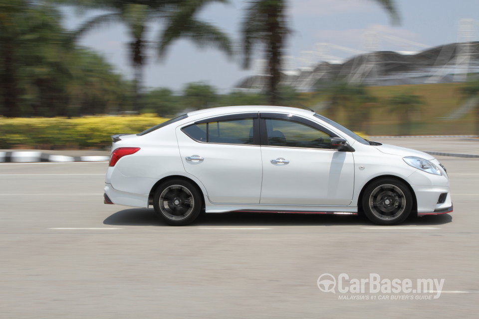 Nissan Almera N17 (2012) Exterior