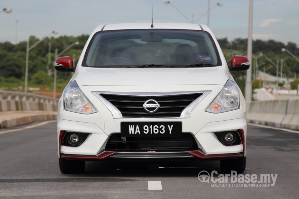 Nissan Almera N17 Facelift (2015) Exterior