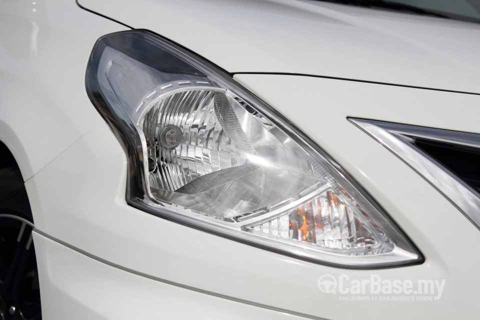 Nissan Almera N17 Facelift (2015) Exterior