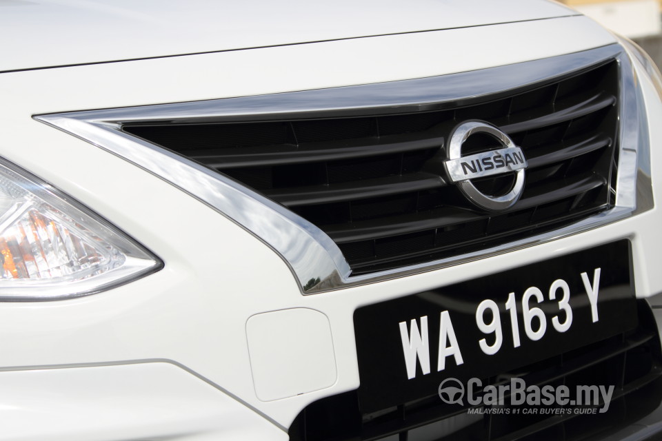 Nissan Almera N17 Facelift (2015) Exterior