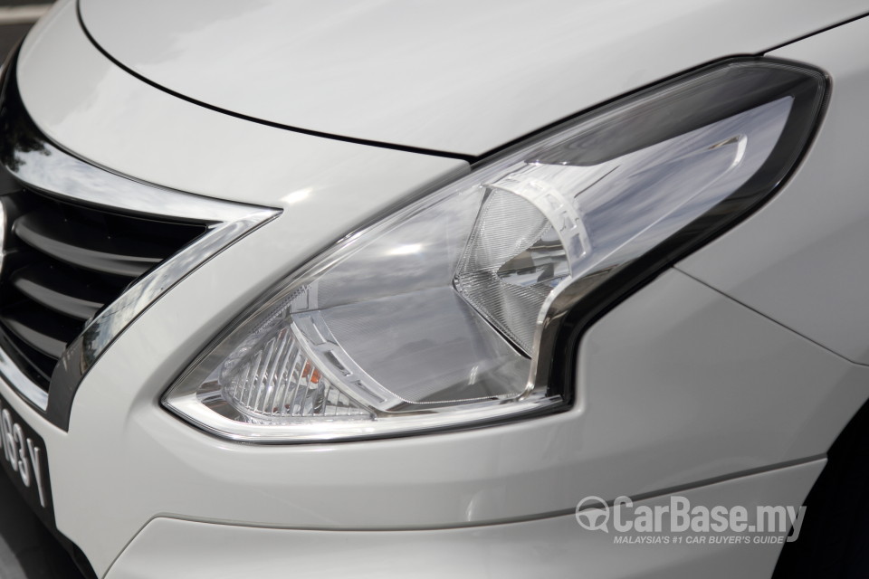 Nissan Almera N17 Facelift (2015) Exterior