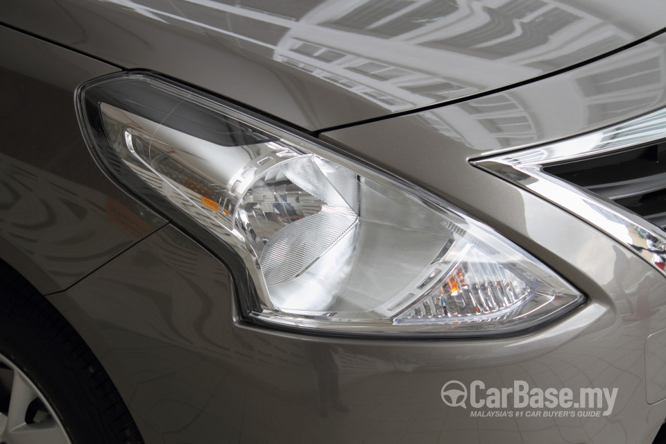 Nissan Almera N17 Facelift (2015) Exterior