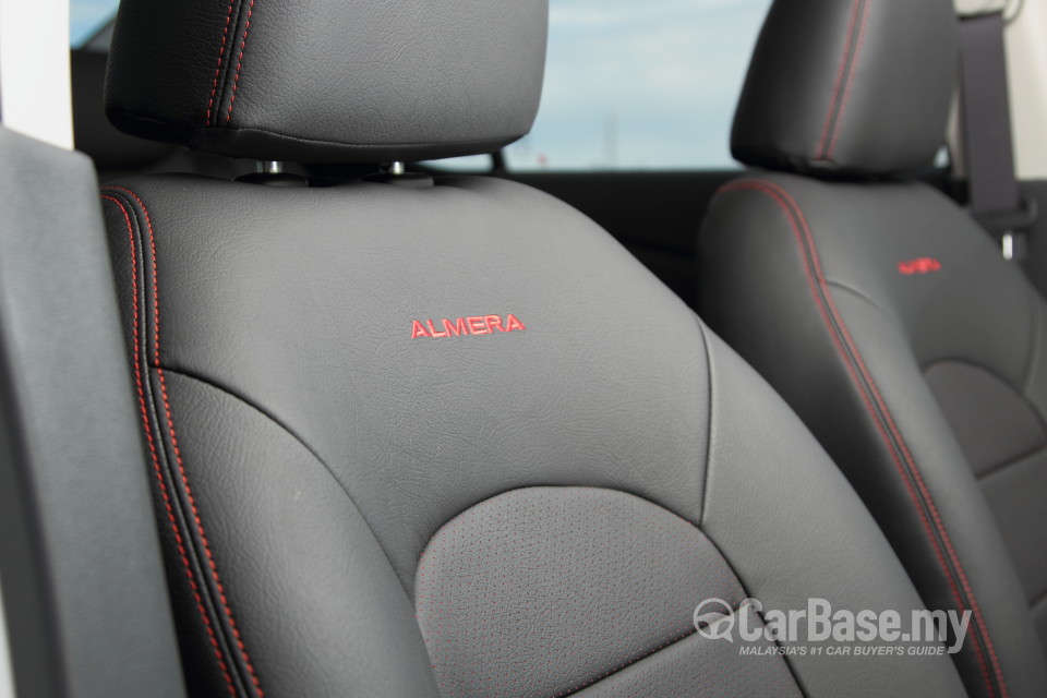 Nissan Almera N17 Facelift (2015) Interior