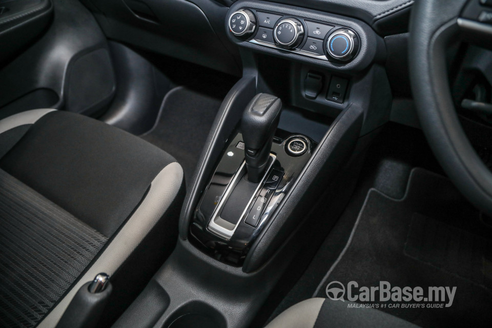Nissan Almera N18 (2020) Interior