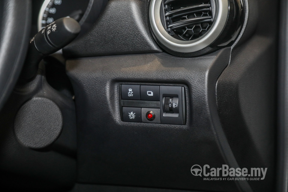 Nissan Almera N18 (2020) Interior