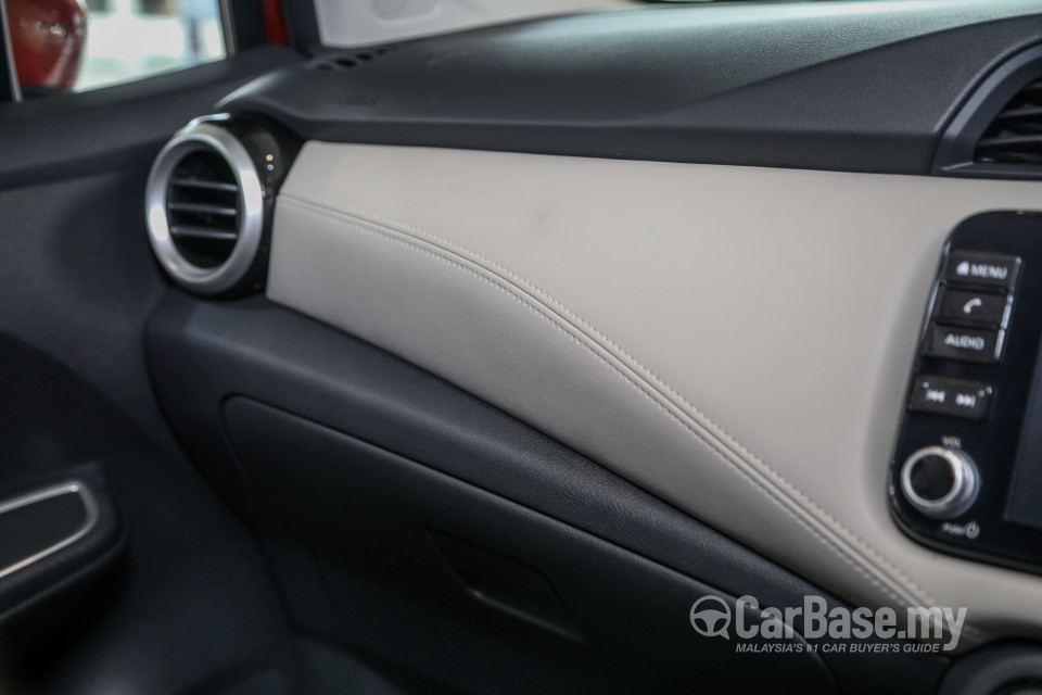 Nissan Almera N18 (2020) Interior