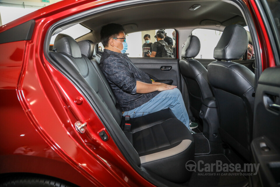 Proton Exora Mk1 RC (2019) Interior