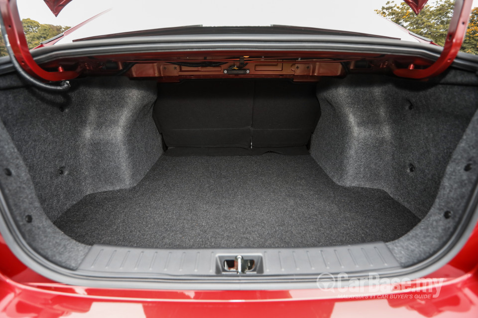 Nissan Almera N18 (2020) Interior
