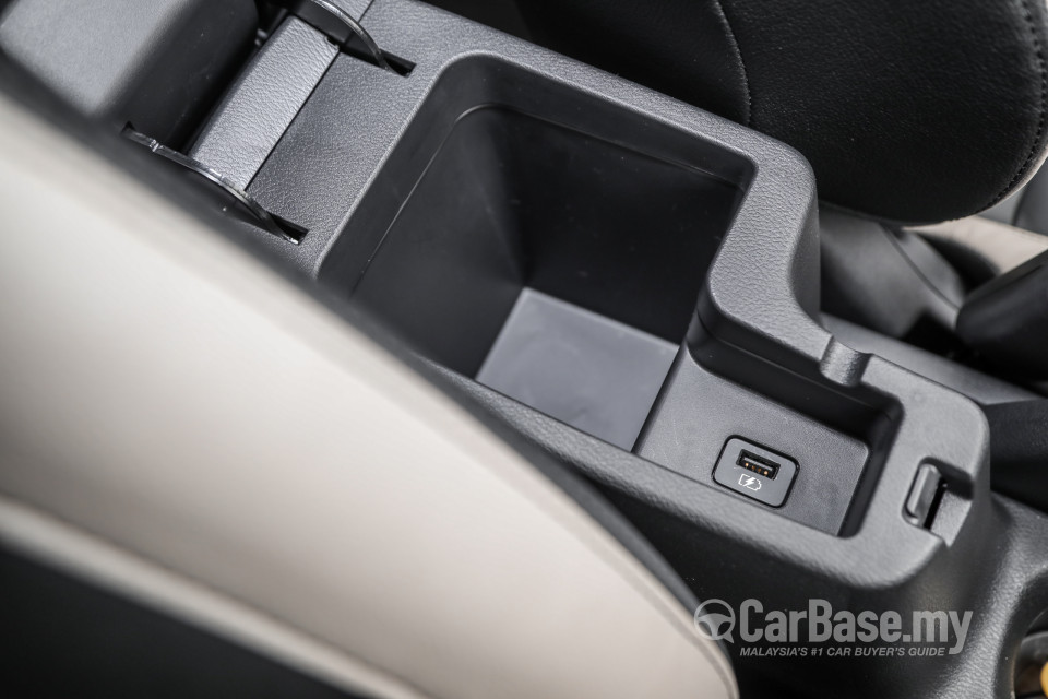 Nissan Almera N18 (2020) Interior
