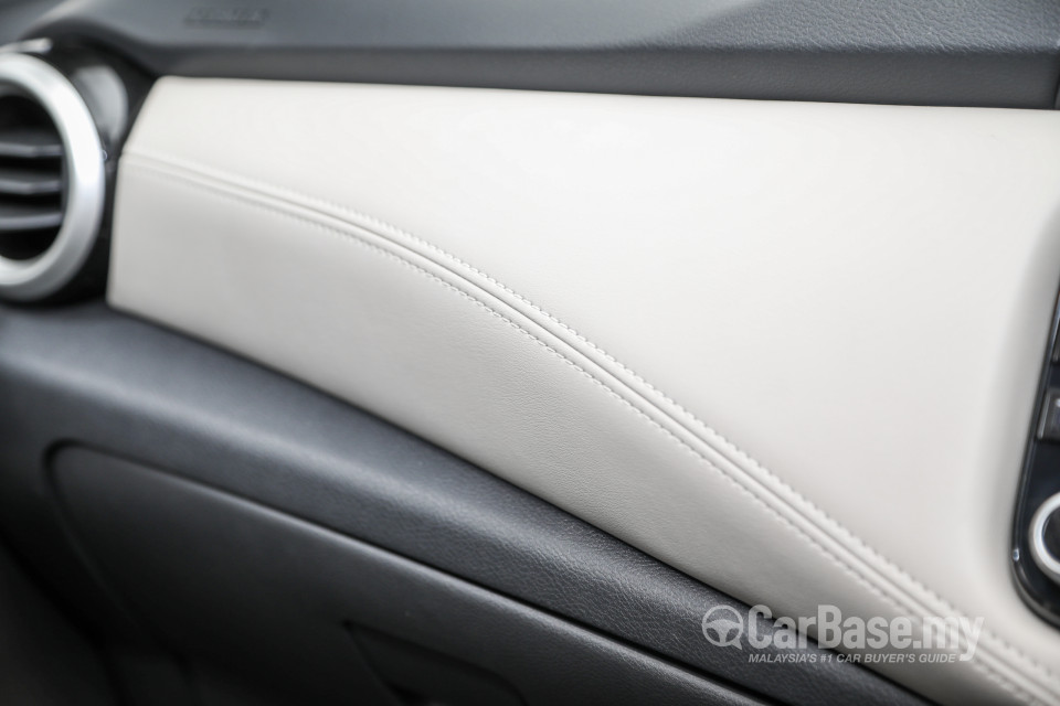 Nissan Almera N18 (2020) Interior