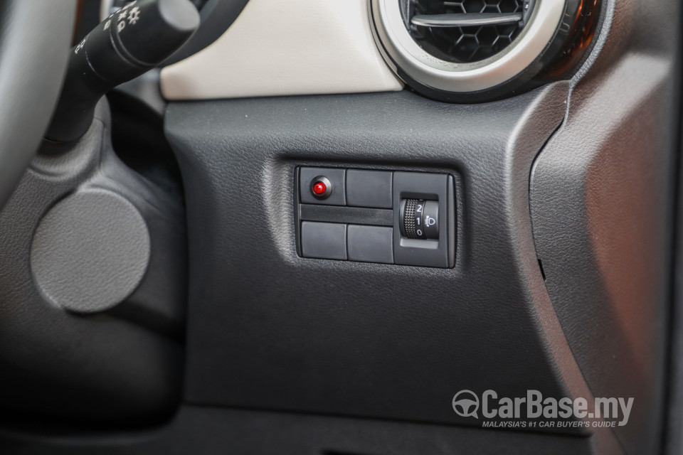 Nissan Almera N18 (2020) Interior