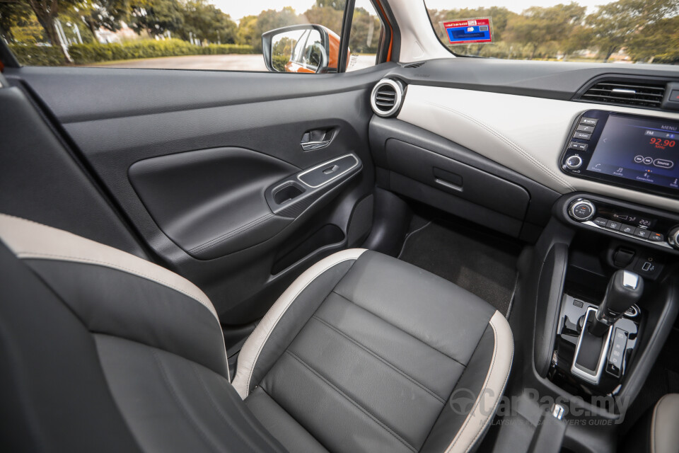 Honda Jazz GK Facelift (2017) Interior