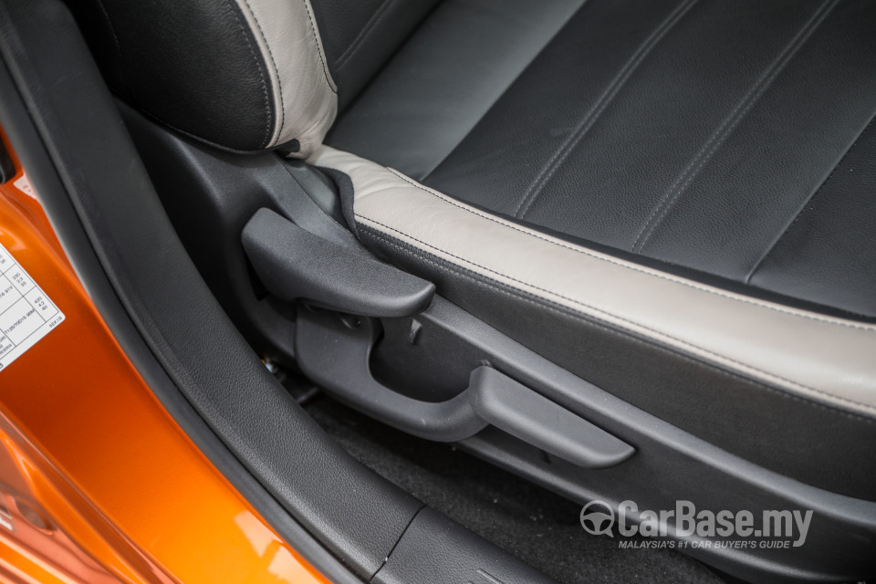 Nissan Almera N18 (2020) Interior