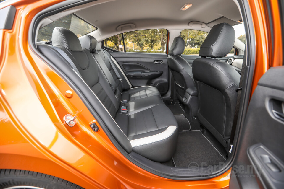 Lexus LS XF50 (2018) Interior