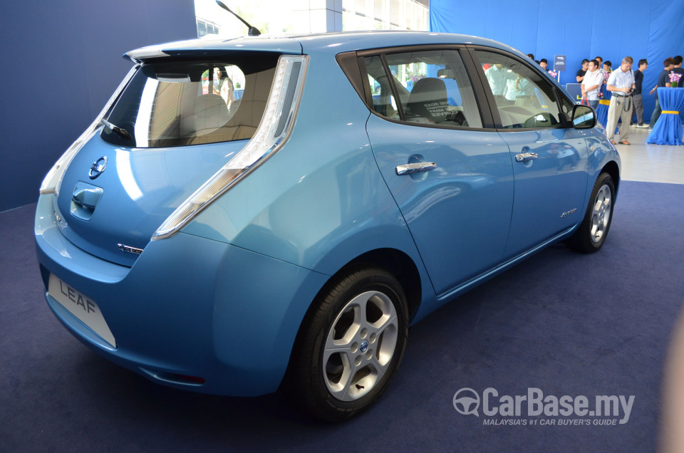 Nissan Leaf ZE0 (2013) Exterior