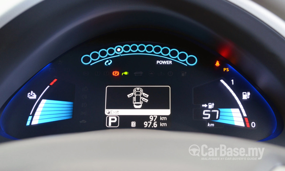 Nissan Leaf ZE0 (2013) Interior