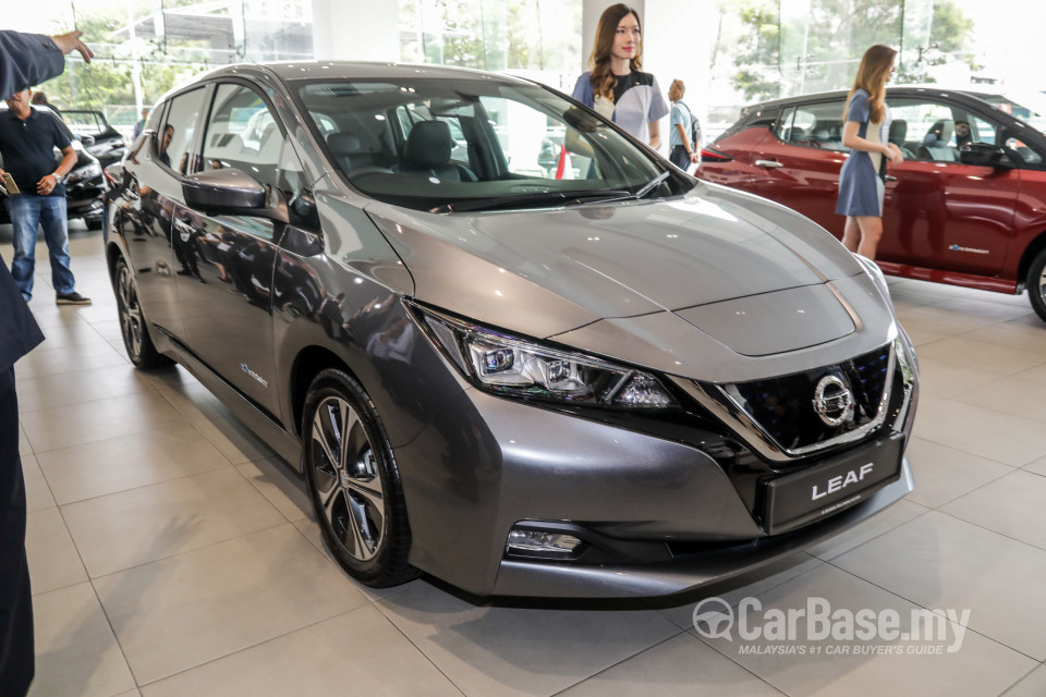 Nissan Leaf ZE1 (2019) Exterior