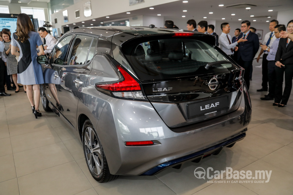 Nissan Leaf ZE1 (2019) Exterior