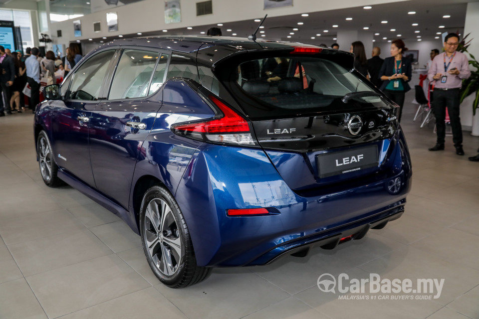 Nissan Leaf ZE1 (2019) Exterior