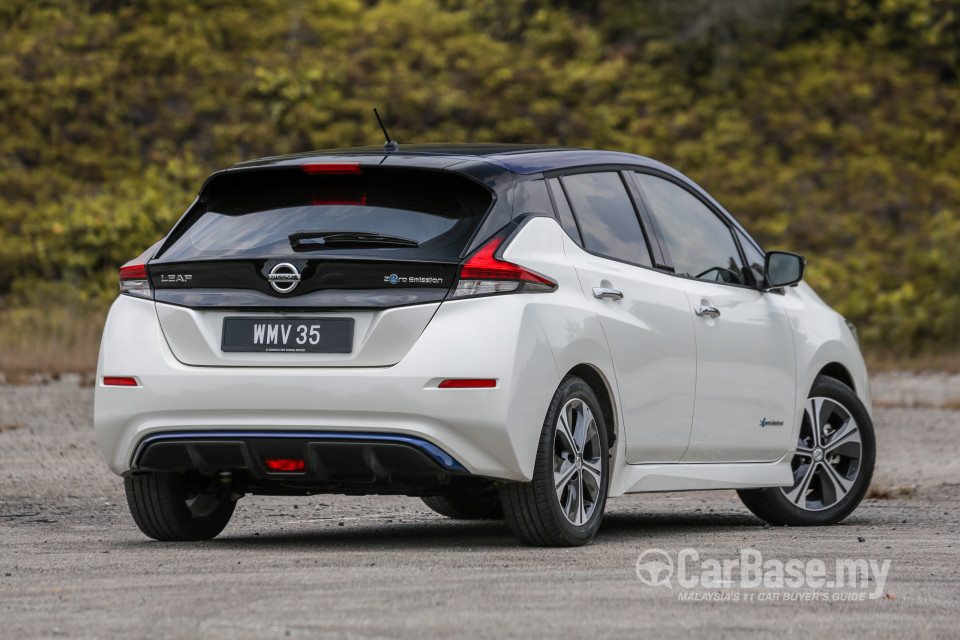 Nissan Leaf ZE1 (2019) Exterior