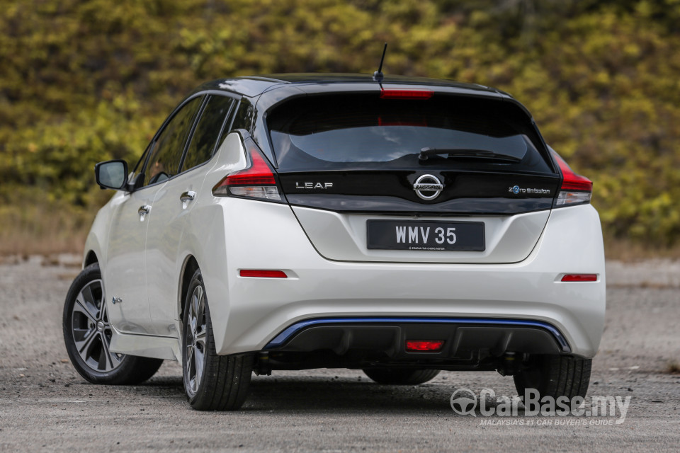 Nissan Leaf ZE1 (2019) Exterior