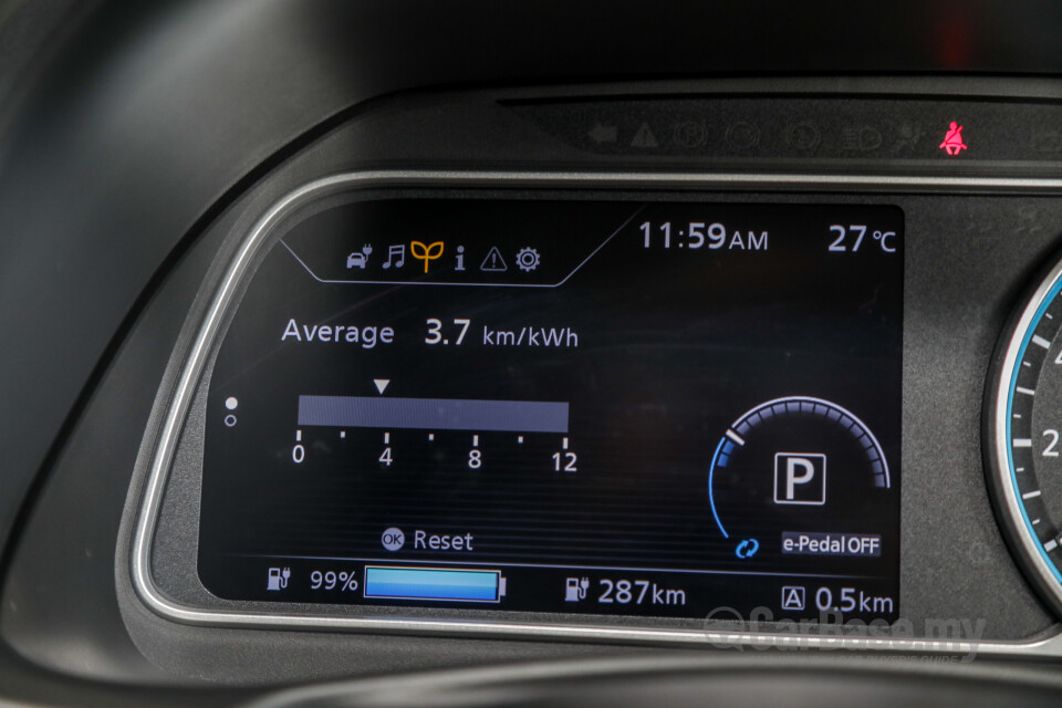 Chevrolet Cruze J300 (2012) Interior