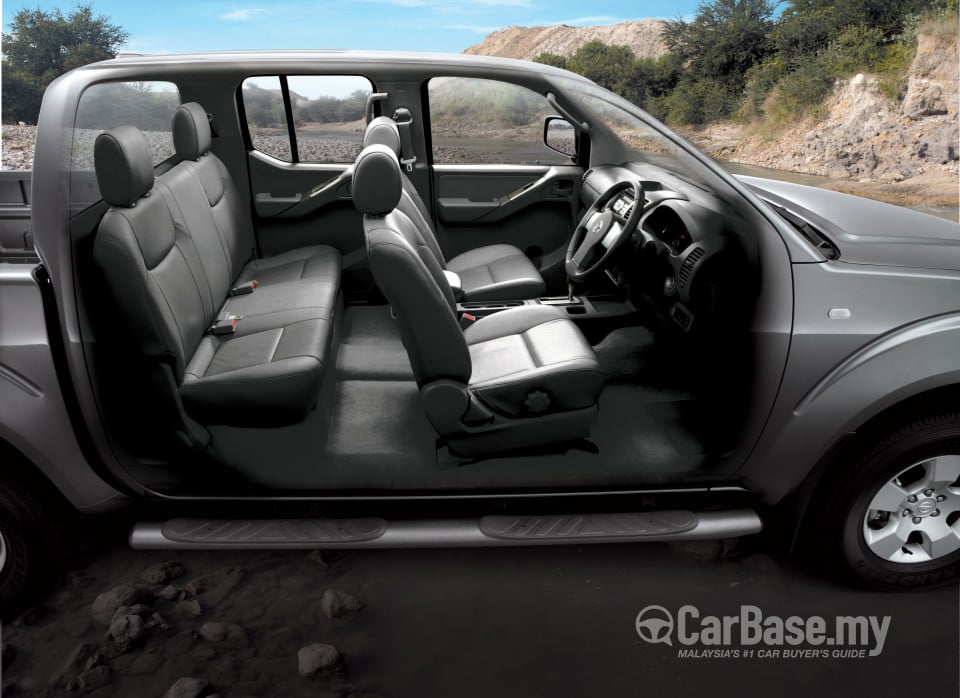 Nissan Navara D40 Facelift (2013) Interior