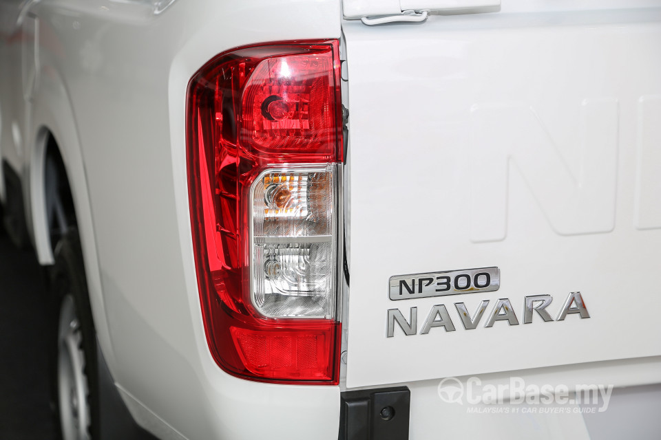 Nissan Navara D23 (2015) Exterior