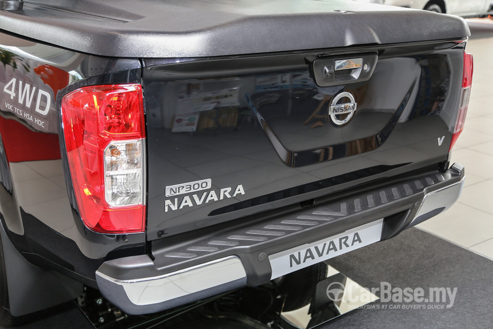 Nissan Navara D23 (2015) Exterior