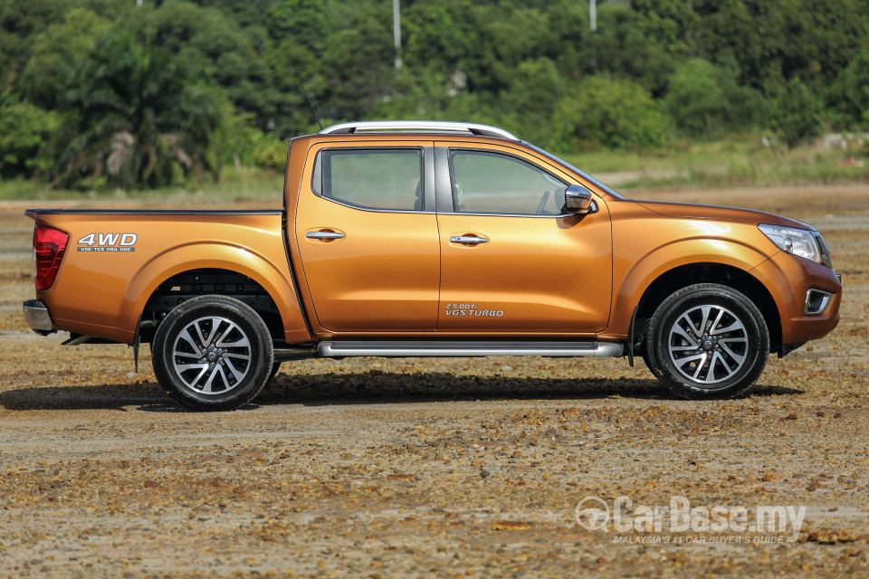 Nissan Navara D23 (2015) Exterior