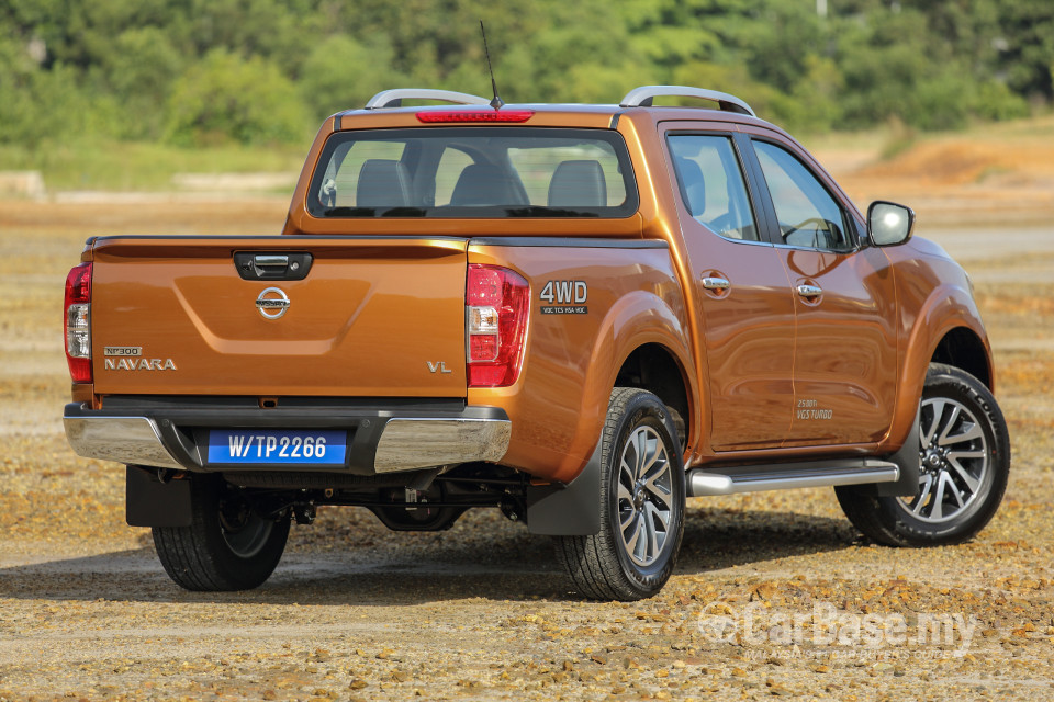 Nissan Navara D23 (2015) Exterior