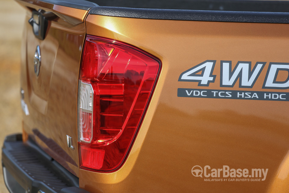 Nissan Navara D23 (2015) Exterior