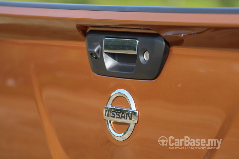 Nissan Navara D23 (2015) Exterior