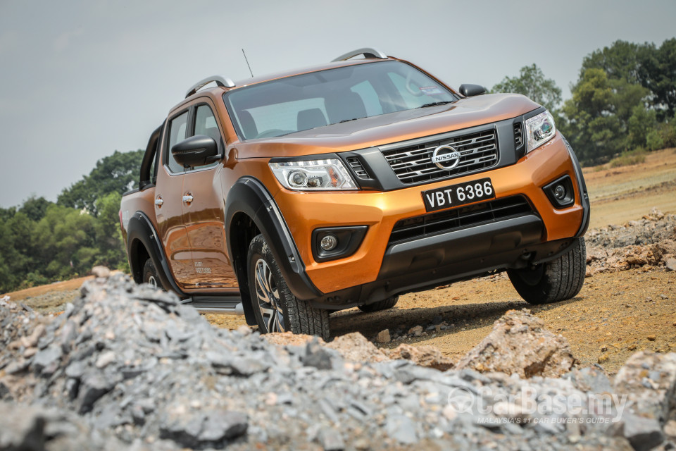Nissan Navara D23 (2015) Exterior