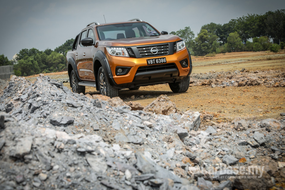 Nissan Navara D23 (2015) Exterior