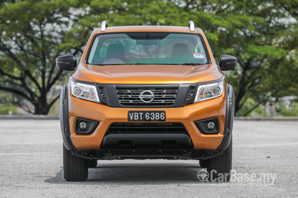 Nissan Navara D23 (2015) Exterior