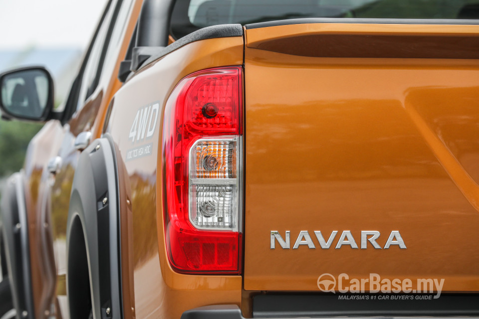 Nissan Navara D23 (2015) Exterior
