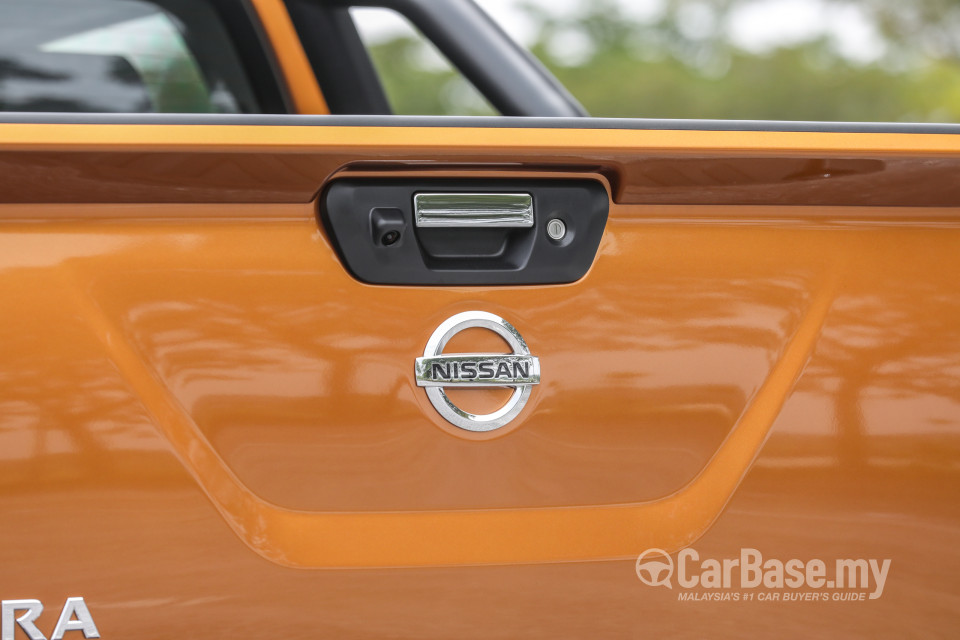 Nissan Navara D23 (2015) Exterior