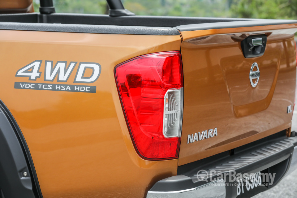 Nissan Navara D23 (2015) Exterior