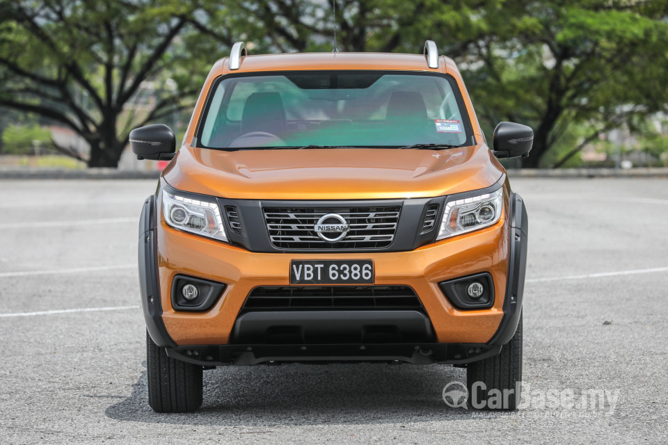 Nissan Navara D23 (2015) Exterior