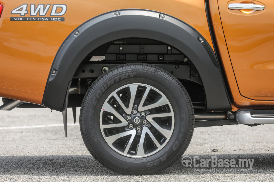 Nissan Navara D23 (2015) Exterior