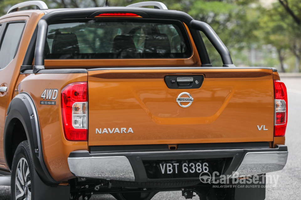 Nissan Navara D23 (2015) Exterior