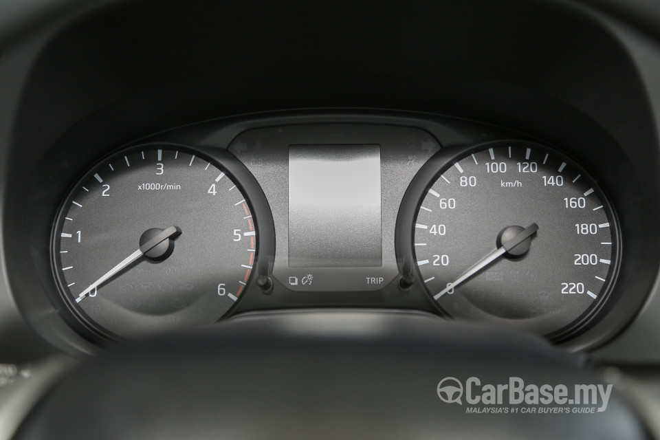 Nissan Navara D23 (2015) Interior