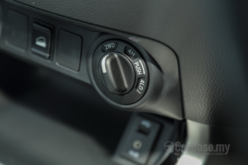 Mazda MX-5 ND (2015) Interior