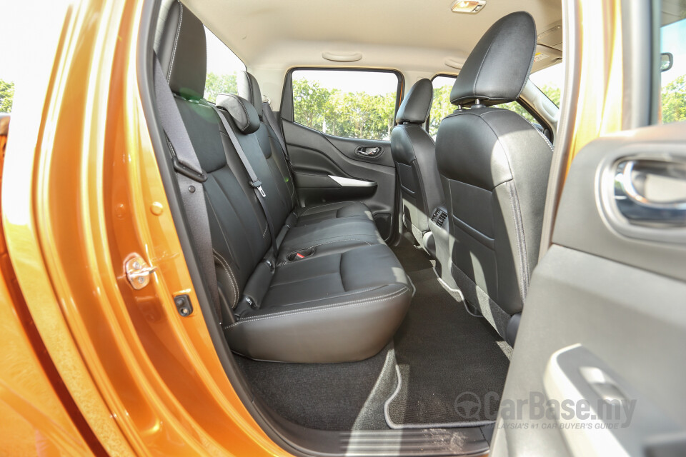 Chevrolet Cruze J300 (2012) Interior