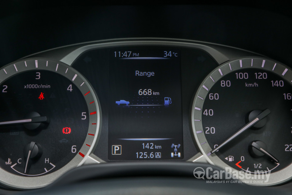 Nissan Navara D23 (2015) Interior