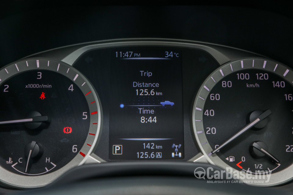 Nissan Navara D23 (2015) Interior
