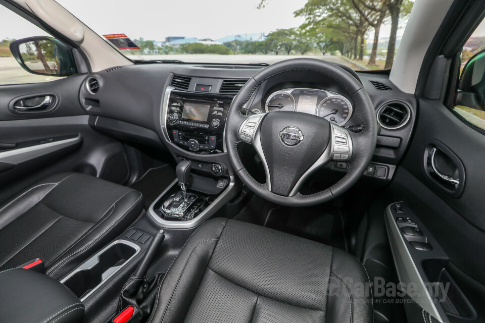 Toyota Fortuner AN160 (2016) Interior